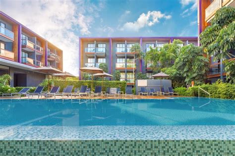 holiday inn express phuket patong beach central|holiday inn phuket water park.